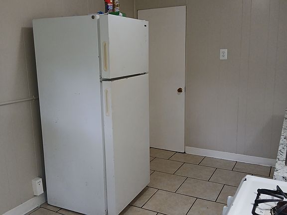 5th image of 518 S River St Unit 2