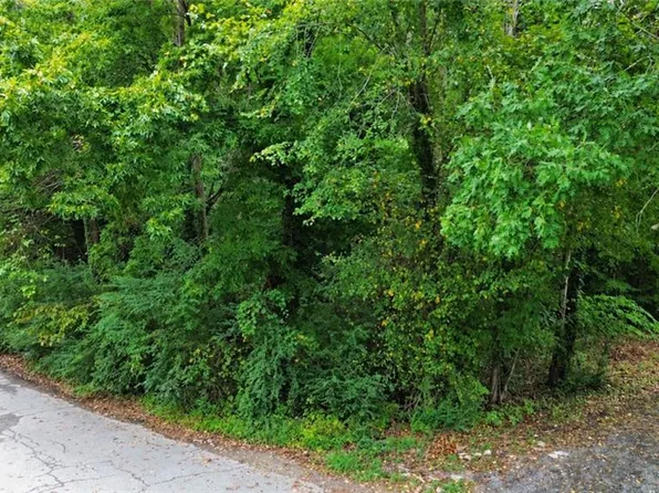 412 Fulcher St, Suffolk, VA 23434