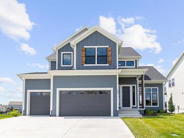 1601 SW Arbor Park Dr, Lees Summit, MO 64082