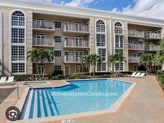 3rd image of 1280 S Alhambra Cir APT 2107
