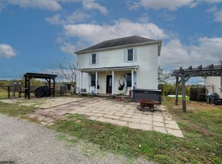 379 Rahm Dr, Proctor, WV 26055