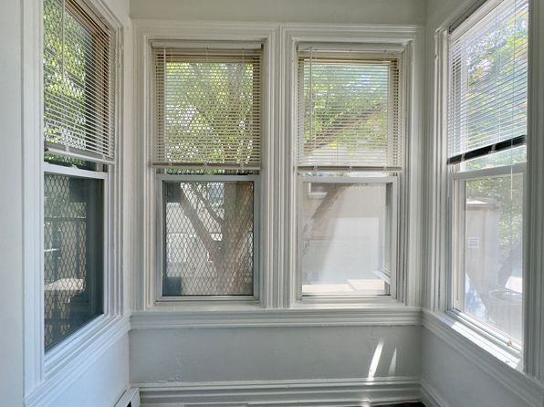 10 & 12 W Biddle St #3B