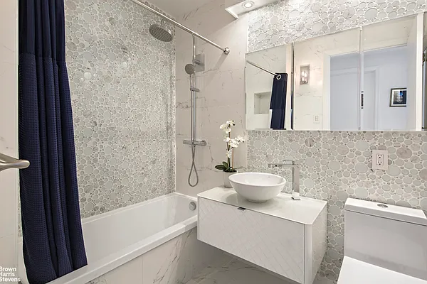 Rented by Brown Harris Stevens | media 9