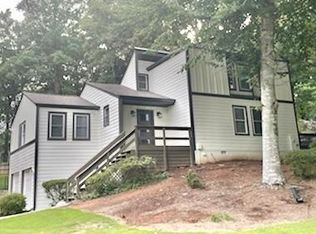 4427 Old Mabry Pl, Roswell, GA 30075