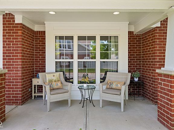 5th image of 15532 Crofton Pl