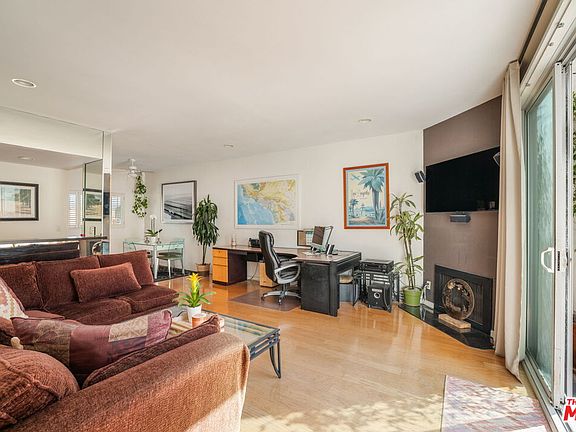 5th image of 4242 Stansbury Ave Unit 116