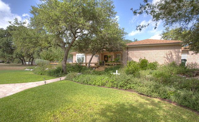 1st image of 2516 Mountain High Dr