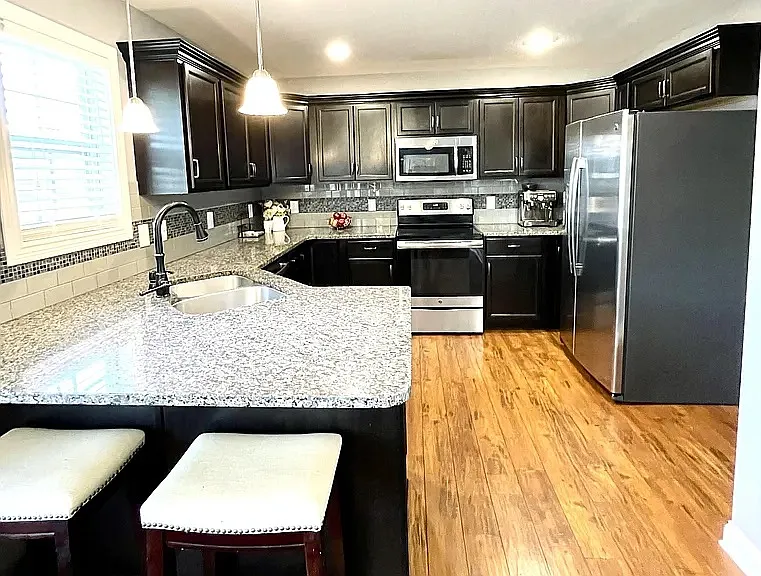 734 Backwind Ln — Photo 5