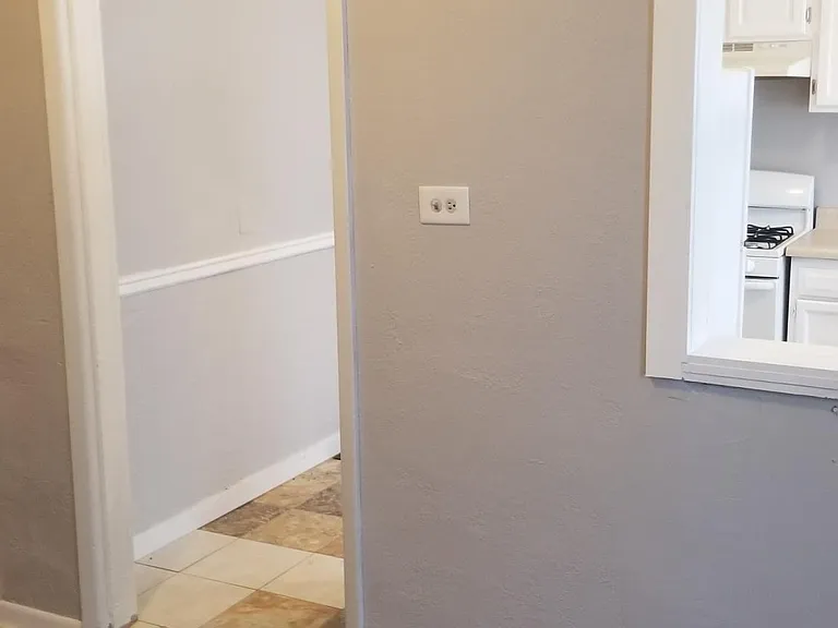 3404 Osage St #1F — Photo 8