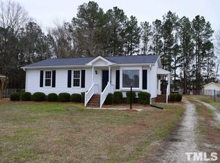 626 Raymond Dr, Wendell, NC 27591