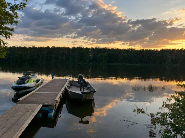 694 River Road, Leeds, ME 04263
