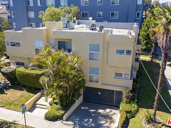 5th image of 1251 Wellesley Ave
