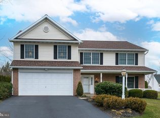 2009 Walfield Dr, Lancaster, PA 17601