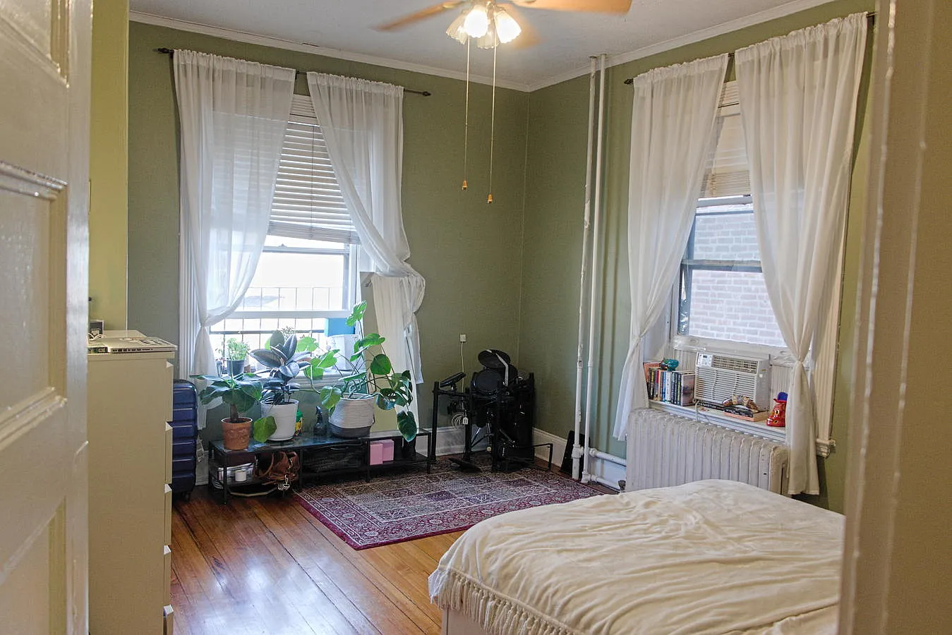 1 bed, 800 sqft, $2,800 — Photo 4