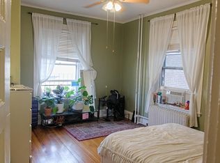 30 Peterborough St APT 30, Boston, MA 02215