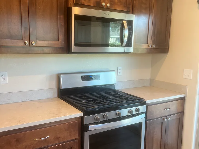 2 Jersey Brown Cir — Photo 6
