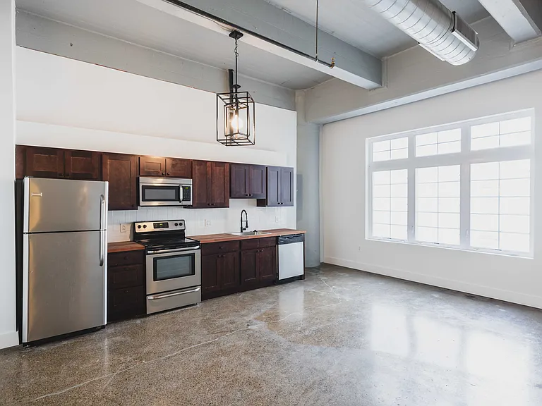 Storehouse Lofts Brewerytown — Photo 36