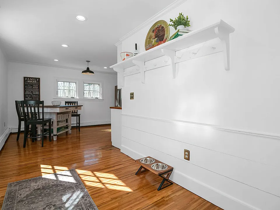 Winter Rental: Mill Brook House