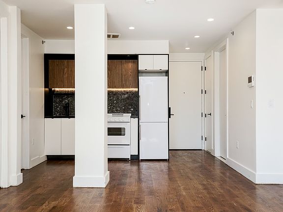 2nd image of 1054 Bushwick Ave #4Q