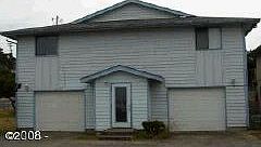 2nd image of 530 SW Fall St
