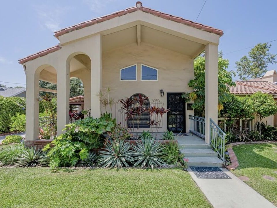 1st image of 1436 N Arroyo Blvd #B