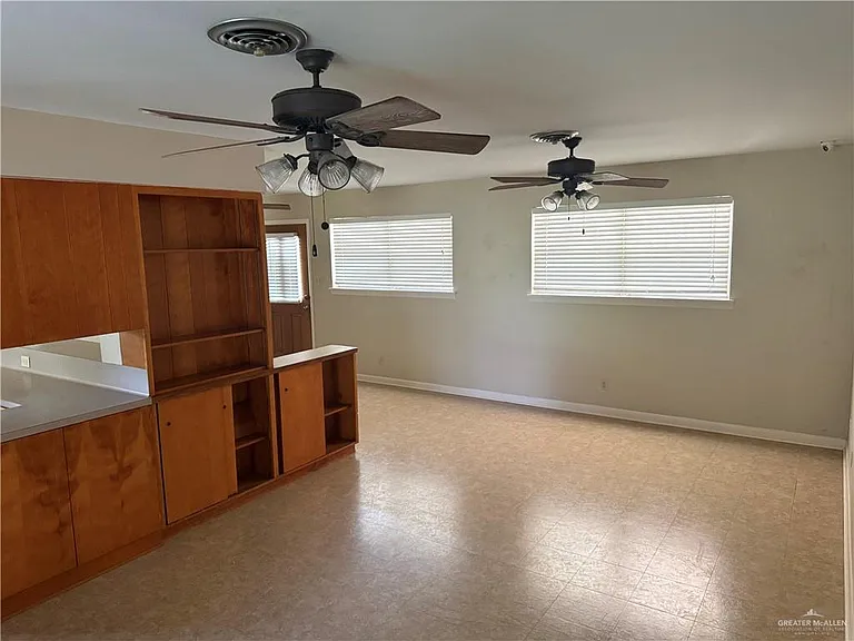 710 Camellia Ave — Photo 5