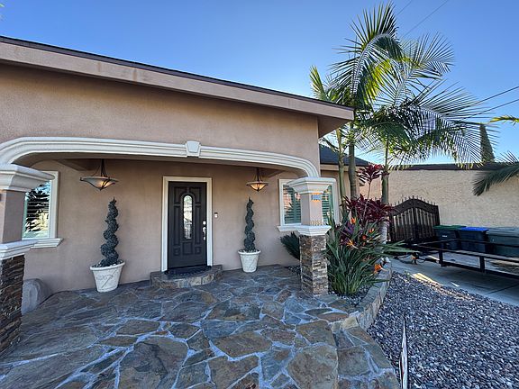 2nd image of 13954 La Bonita Ave