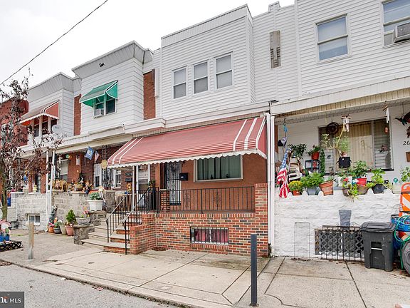 3rd image of 2631 S Darien St