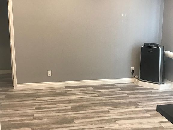 4th image of 777 S Westmoreland Ave APT 107