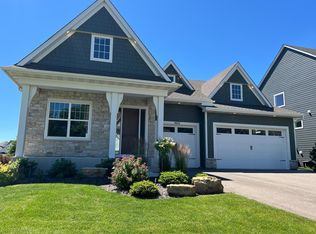 4613 Sunset Ln, Excelsior, MN 55331