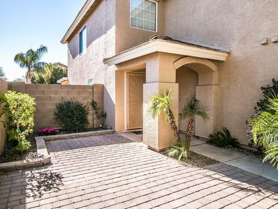 1203 E Lakeview Dr, San Tan Valley, AZ, 85143