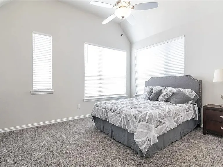 Lamar Townhomes — Photo 26