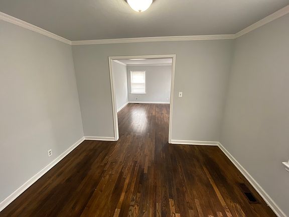 5th image of 599 S Lakewood Ave