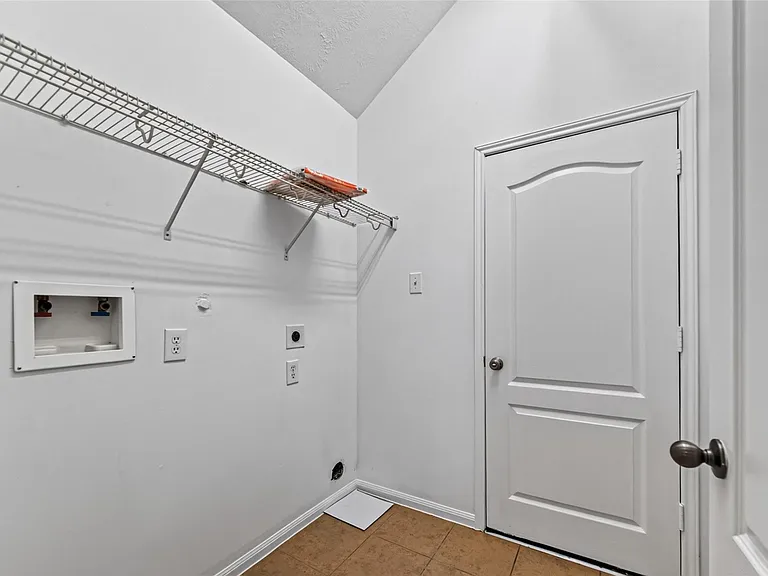16007 Hidden Manor Dr — Photo 26