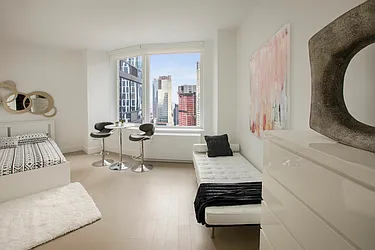 Rented by Red Apple Group