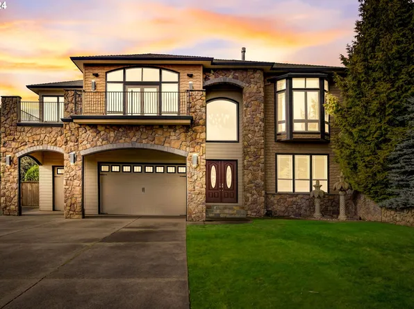 1998 E Heitman Cir, La Center, WA 98629