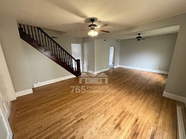932 S Webster St — Photo 5