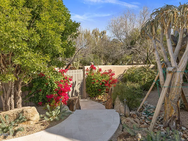 34068 N 79th Way — Photo 98