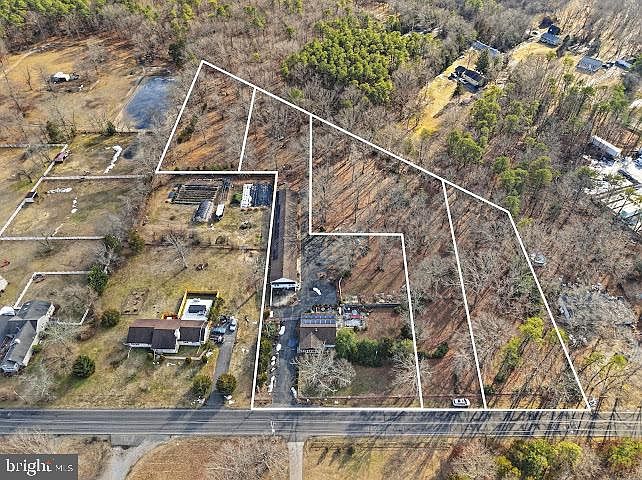 1st image of 2384 Winslow Rd