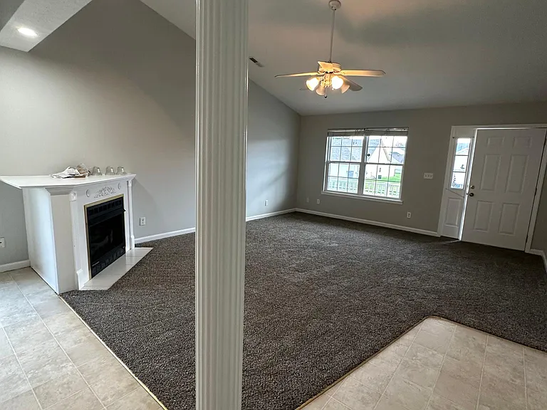 112 Chevy Chase Pl — Photo 4