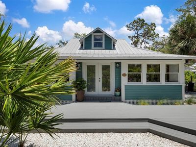 720 Eagle Point Dr, Venice, FL, 34285