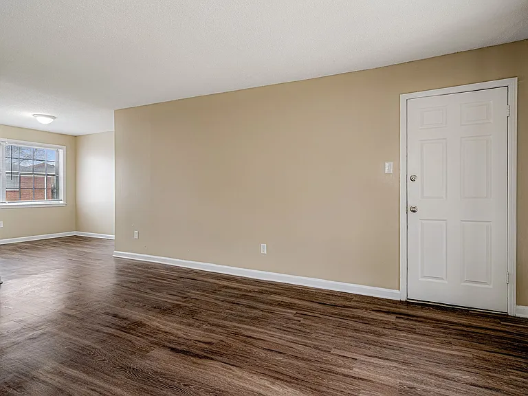 Sherwood Flats — Photo 18