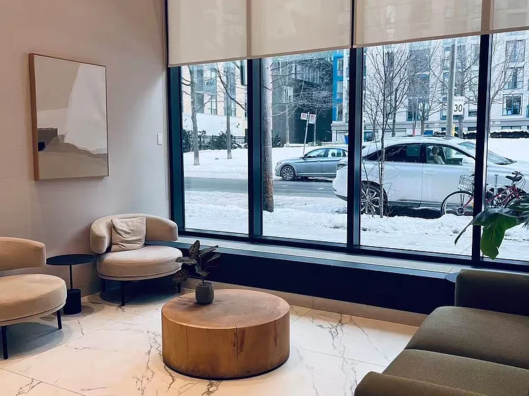 65 Mutual St #704 — Photo 15