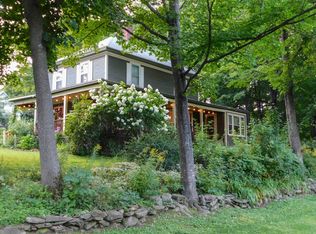 22 Liberty St, Dexter, ME 04930