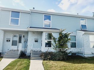 10480 28a Ave NW, Edmonton, AB T6J4J6