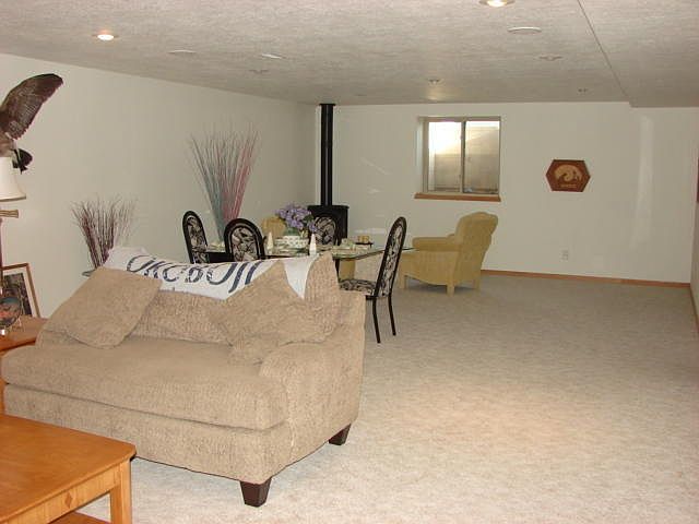 2nd image of 2184 213th Ave
