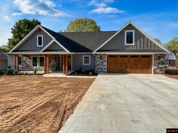 35 County Road 457, Mountain Home, AR 72653