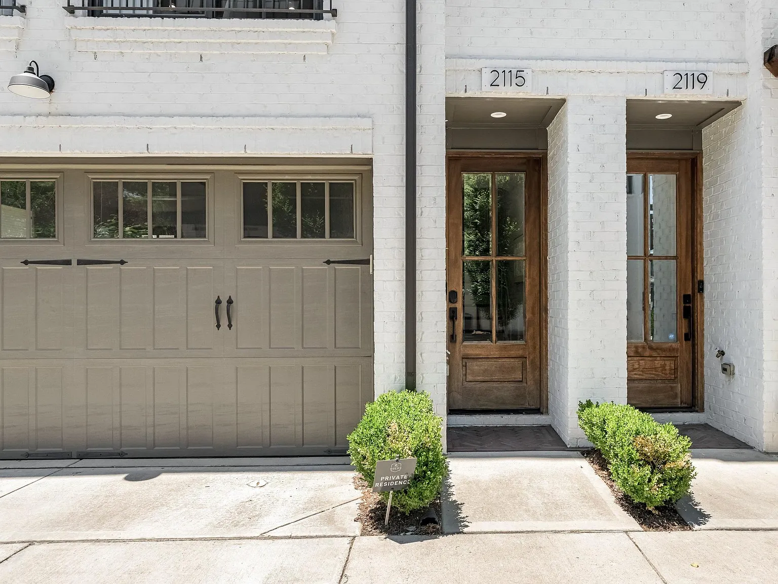 3 bed, 2347 sqft, $5,250 — Photo 4