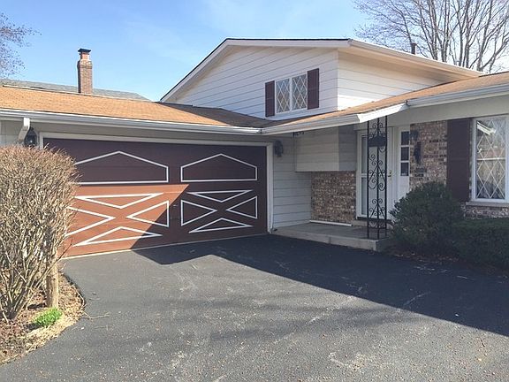 2nd image of 22463 W Arquilla Dr