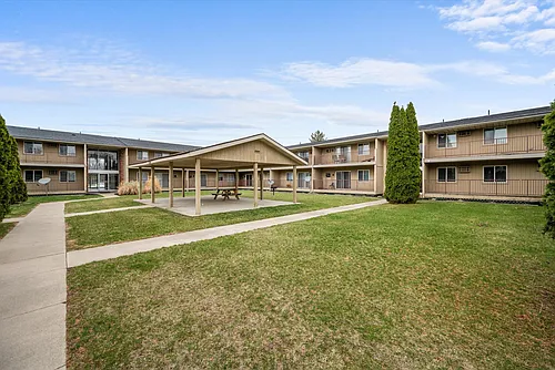 Toledo Circle Apartments Photo 1